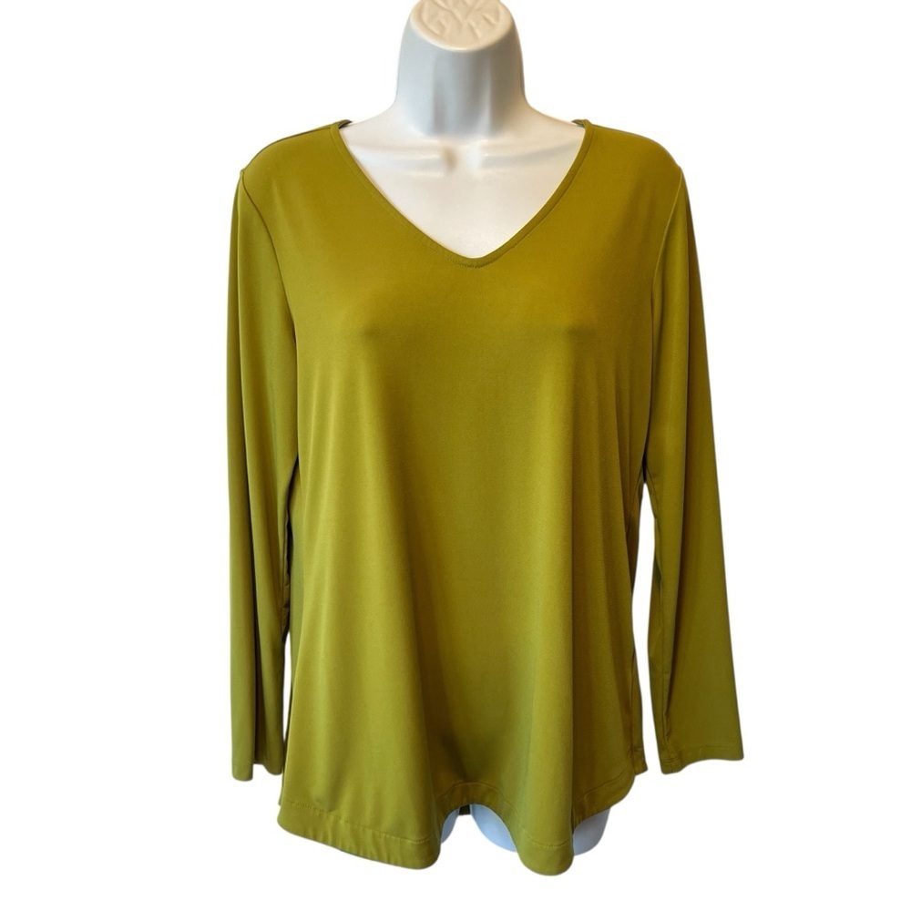 Susan Graver blouse Small Liquid knit Lime green Long sleeves V-neck Womens top